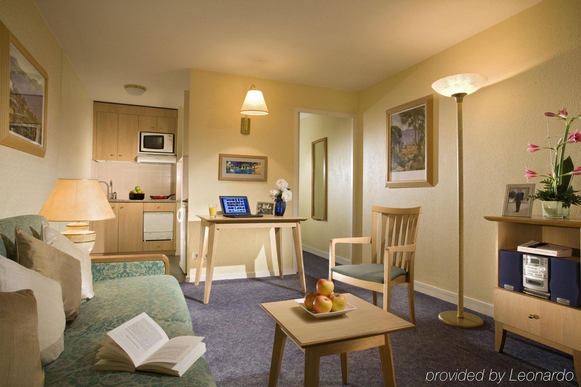 Citadines Presqu'Ile Lyon Aparthotel Стая снимка